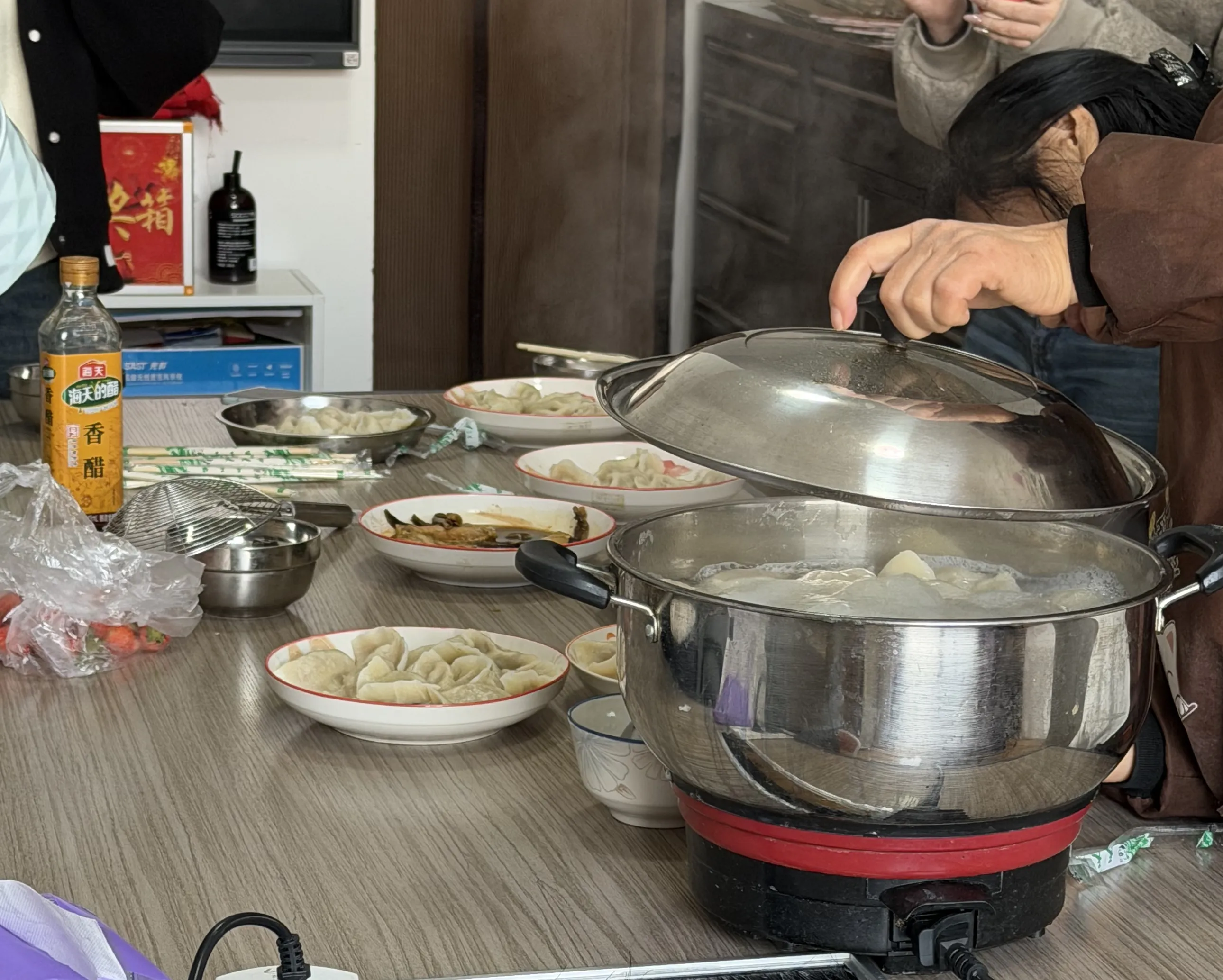 Εύχομαι στον Maotong και σε όλους μια αρμονική και επιτυχημένη χρονιά μπροστά